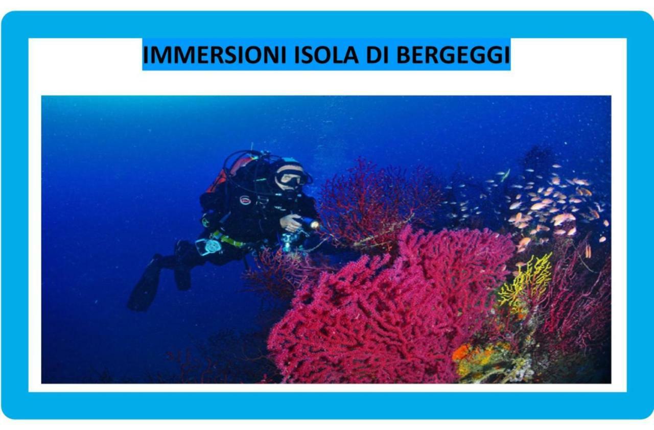 Apartamento Contrada casa vacanze Vado Ligure Exterior foto